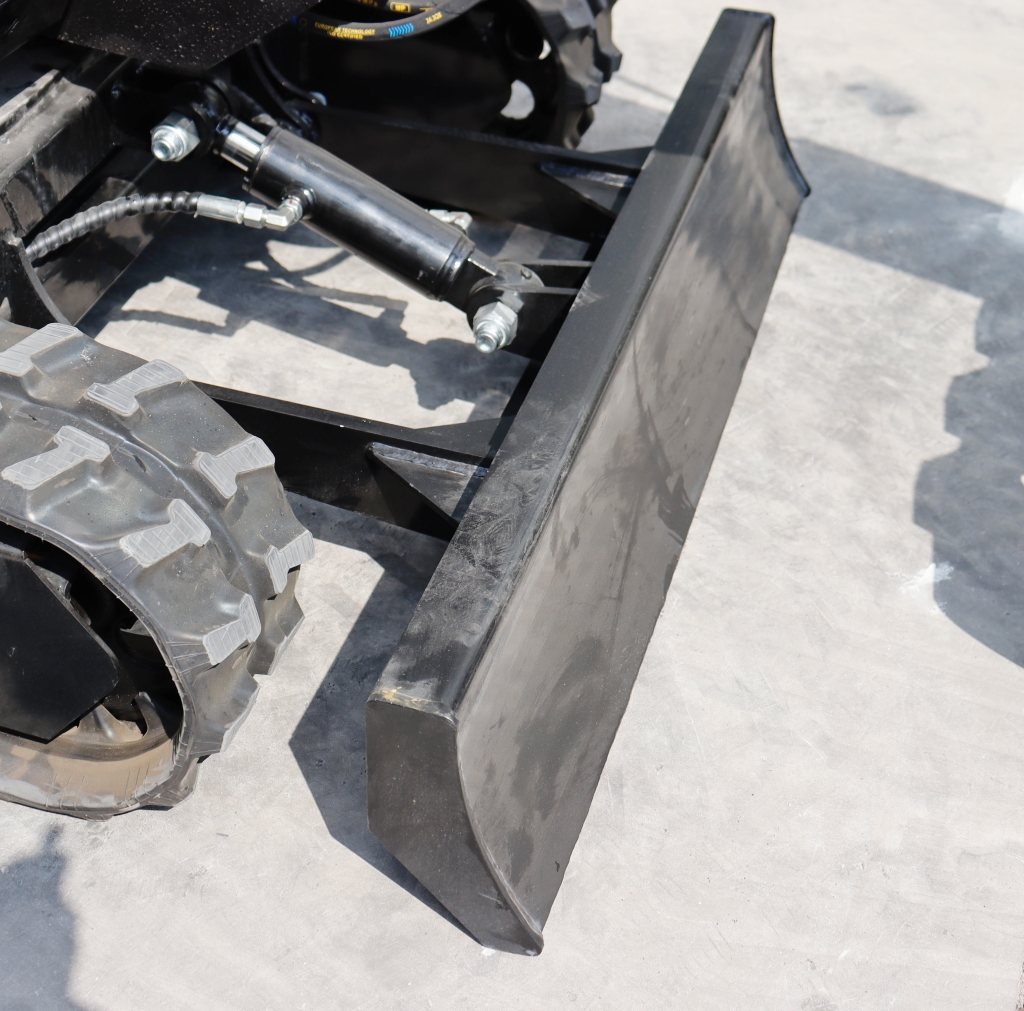 TYPHON TERROR XIII Mini Excavator – 1.3 Ton