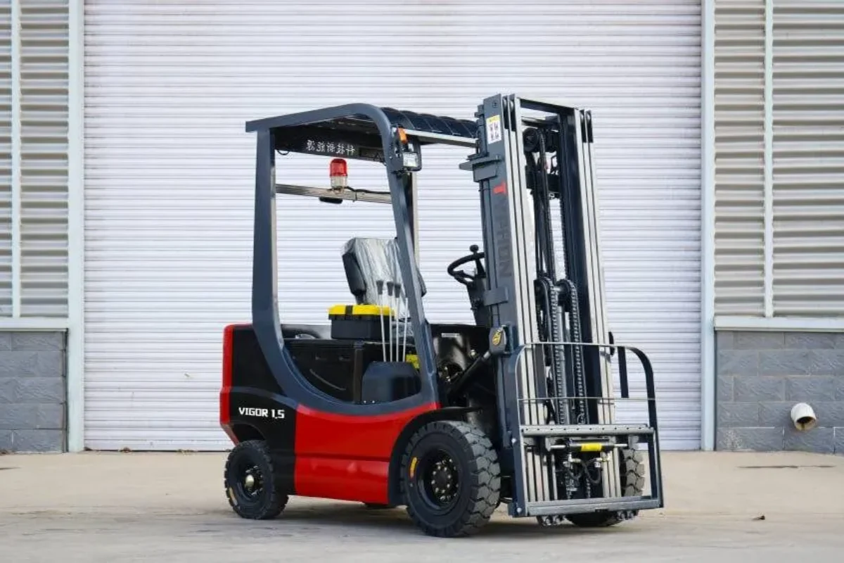 7 Electric Compact Machine Truths Dealers Won’t Tell You 7 Electric Compact Machine Truths Dealers Won’t Tell You